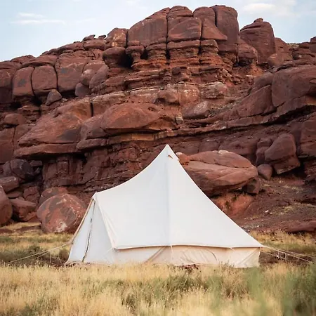 Glamping Queen Tent At Private Riverside Ranch
